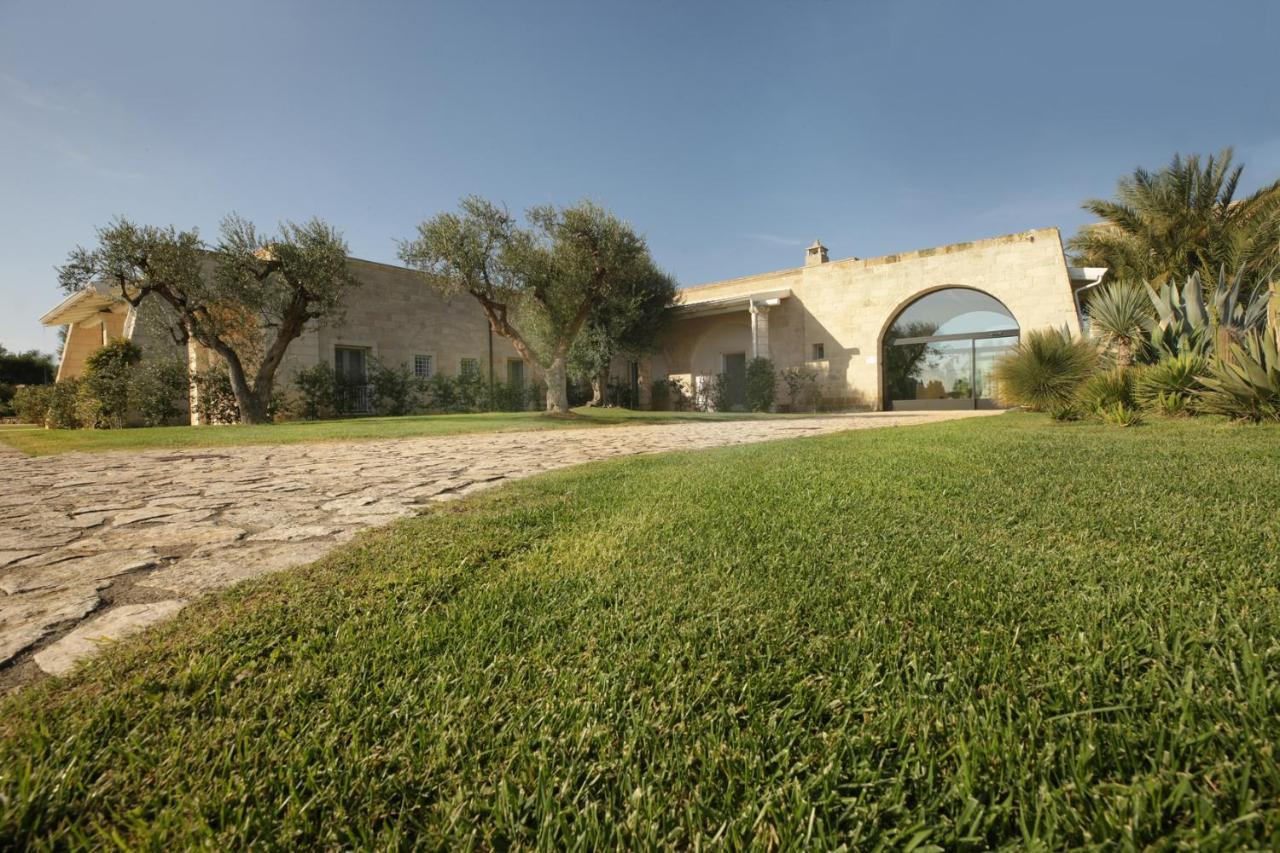 Masseria Antonio Augusto เลเวราโน ภายนอก รูปภาพ